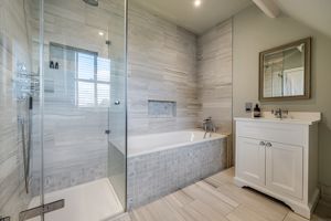 Photo 17- click for photo gallery